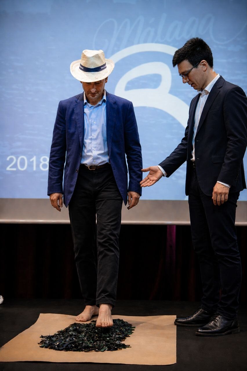 Momento de tensión y concentración en el escenario